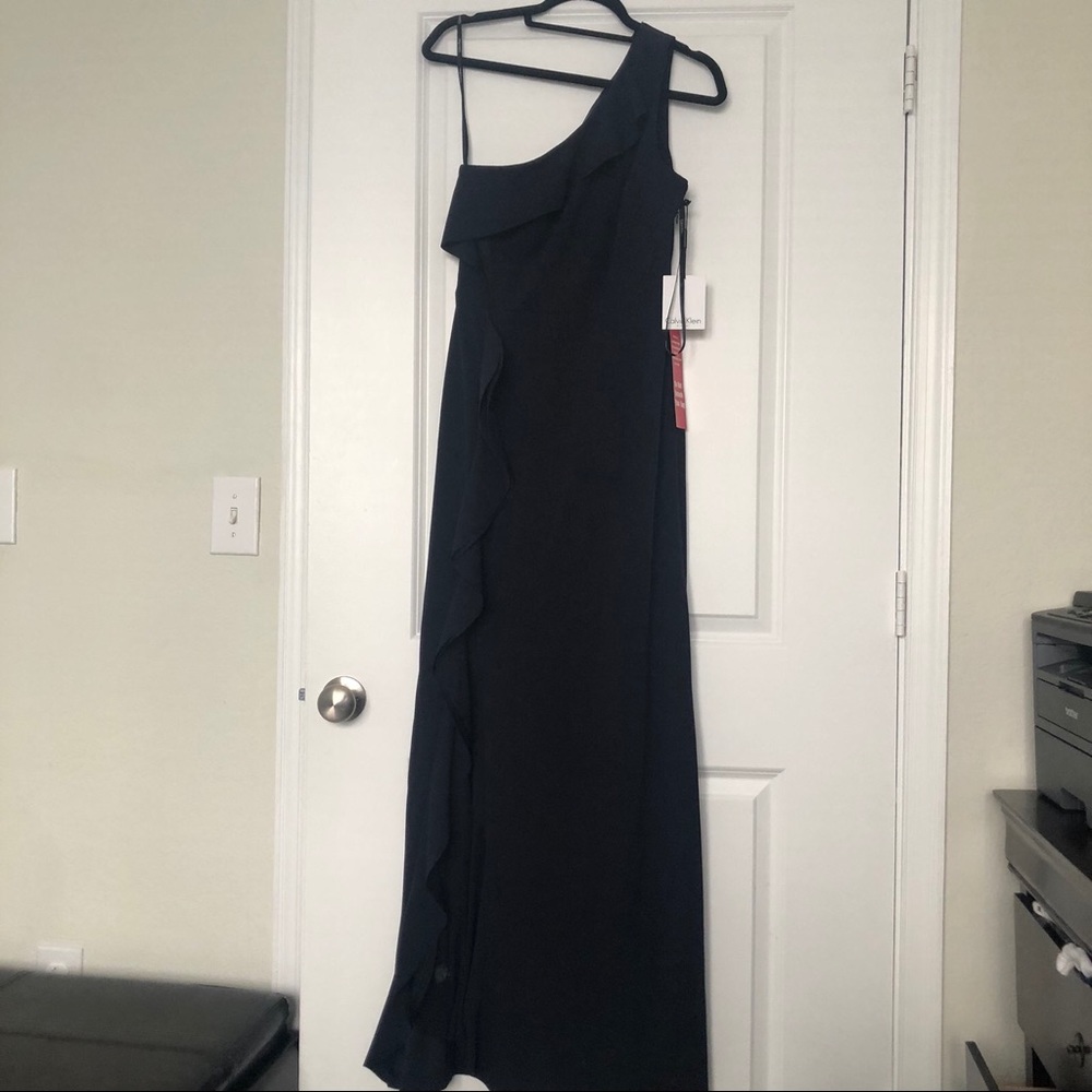 Long blue dress